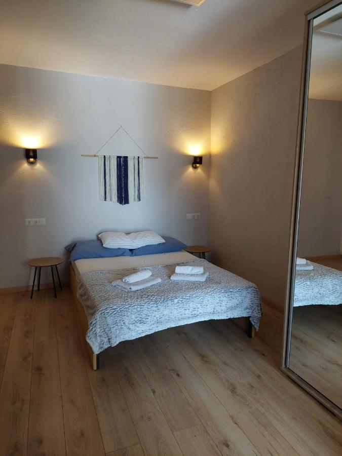 Guest House Sandra ทิสโน ภายนอก รูปภาพ